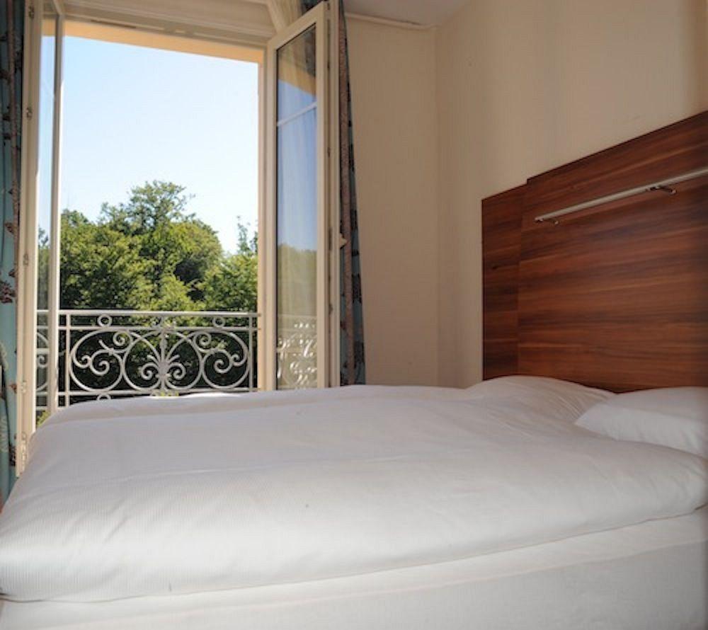 Albert Premier Hotel Bagnoles-de-l'Orne Εξωτερικό φωτογραφία